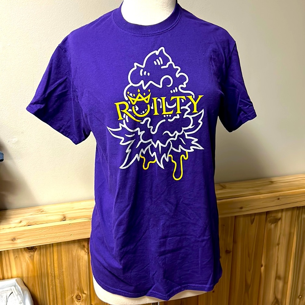 Unisex Roilty Shirt